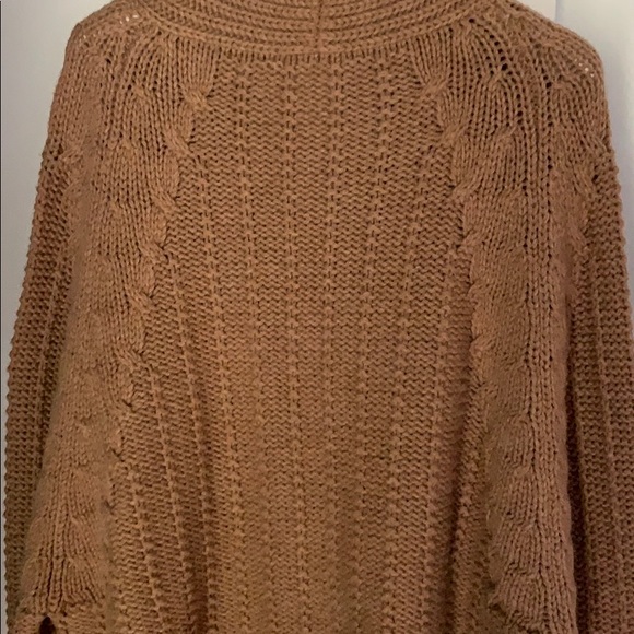 Chloe Short Single-Button L-S Cardigan Sweater - Picture 5 of 7